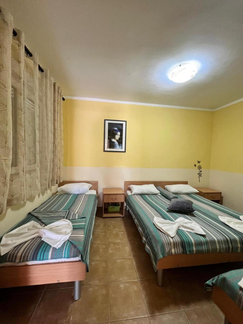 Apartments Brnjada Sutomore Rom bilde