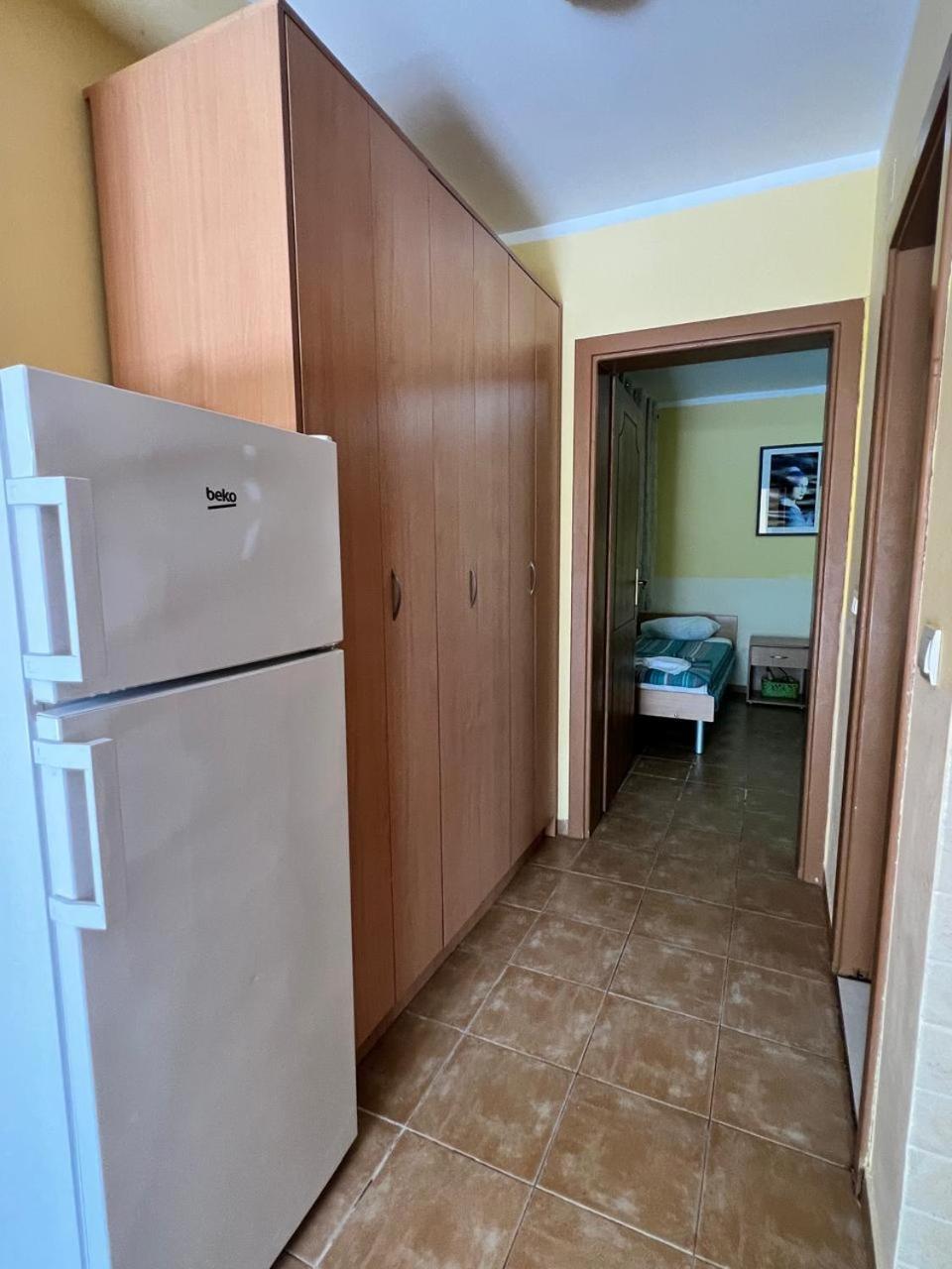 Apartments Brnjada Sutomore Rom bilde